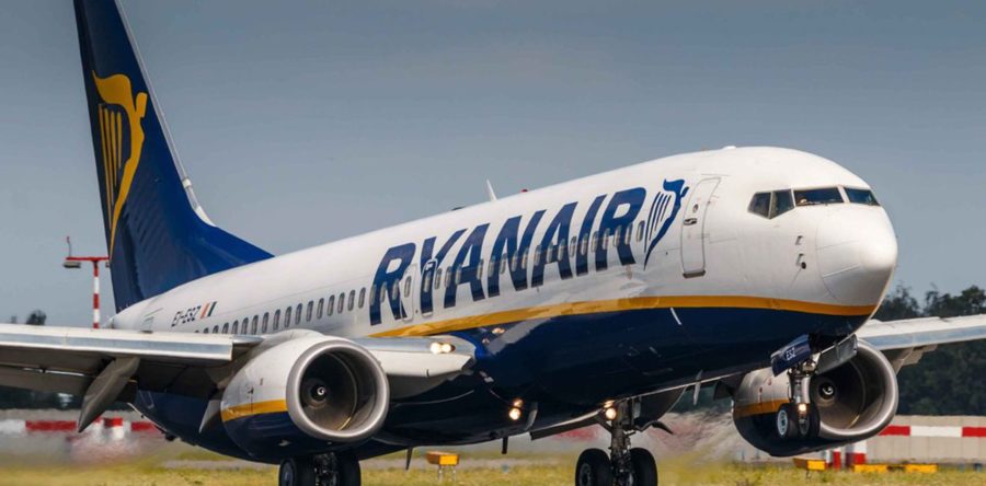 Aéroport Tarbes Lourdes Pyrénées et Ryanair, ça plane pour eux.