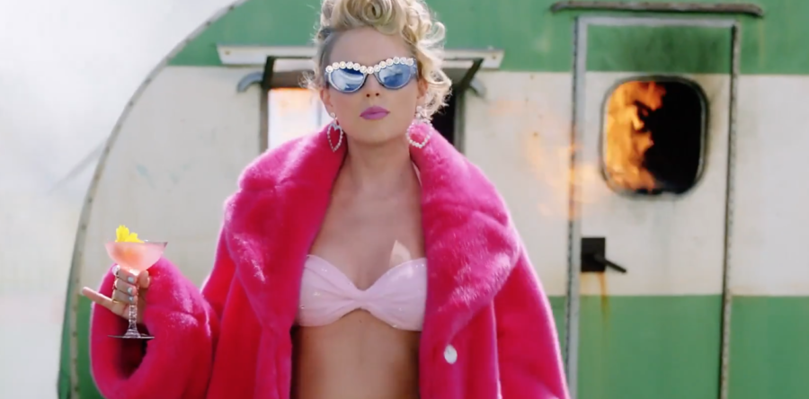 La positive attitude avec Taylor Swift.