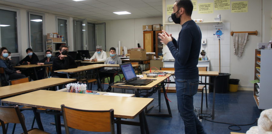 Le Collège La Nadière de Port-La-Nouvelle en action.
