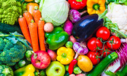 À Assat, une ferme partagée réinvente notre façon de consommer local.